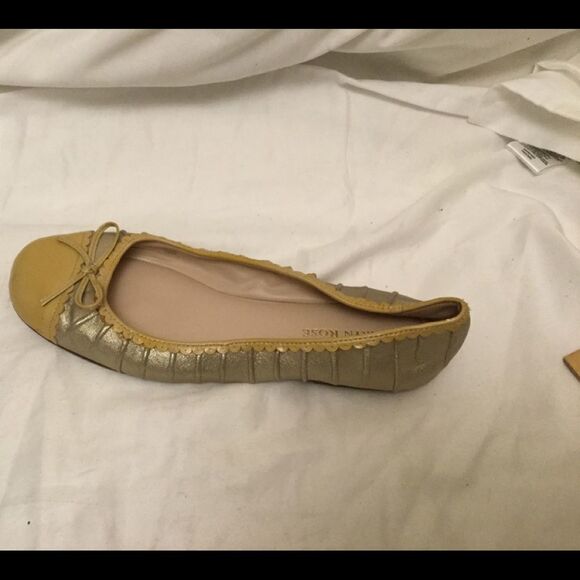 TARYN ROSE BAMBI BALLET FLATS BEIGE LEATHER YELLOW - Picture 1 of 8